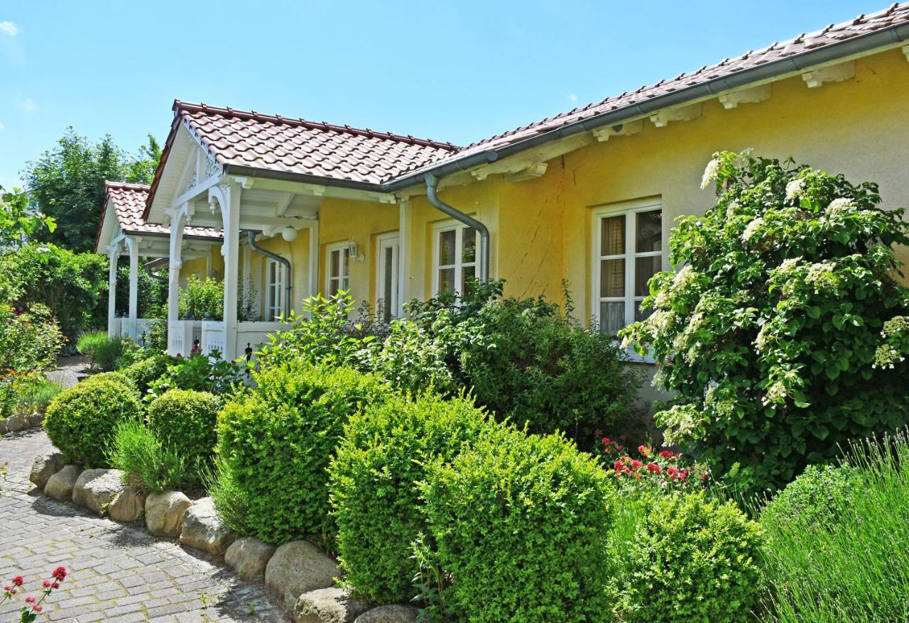Deb 043 Ferienwohnungen Im Ostseebad Goehren Landhaus Esterno foto